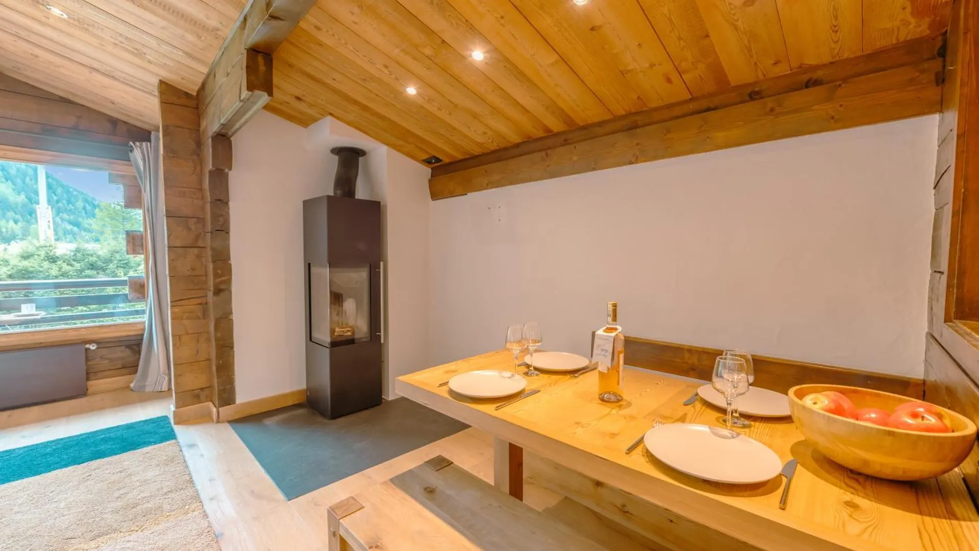 Residence Amethystes B13 Ski In/Ski Out - Happy Rentals Chamonix Apartment