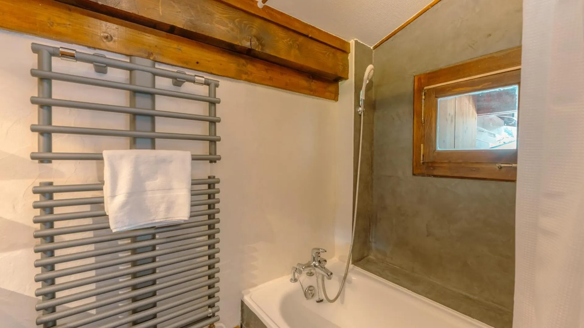 Apartment Residence Amethystes B13 Ski In/Ski Out - Happy Rentals Chamonix